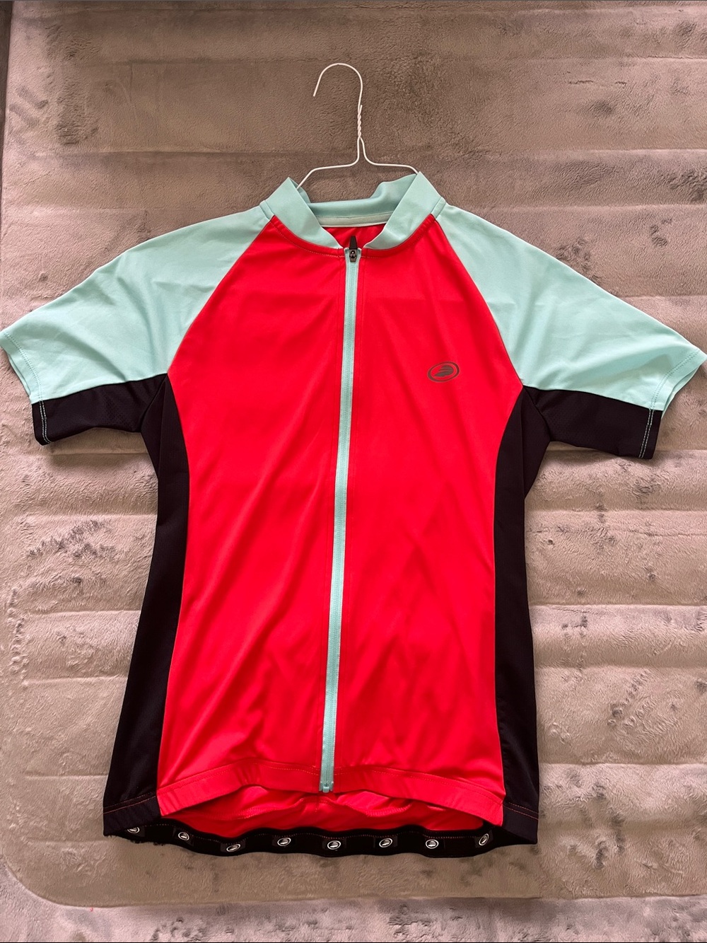 Cycling Jersey with Mint Sleeves and Coral Body Women’s Medium